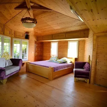 Ferma Gold Villa *